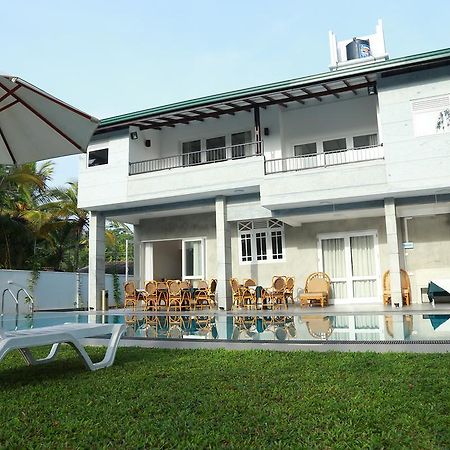 Hikka Nature Villa Hikkaduwa Buitenkant foto