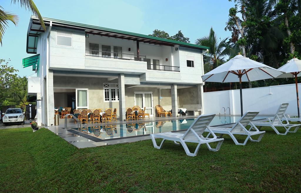 Hikka Nature Villa Hikkaduwa Buitenkant foto