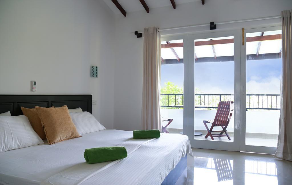 Hikka Nature Villa Hikkaduwa Buitenkant foto