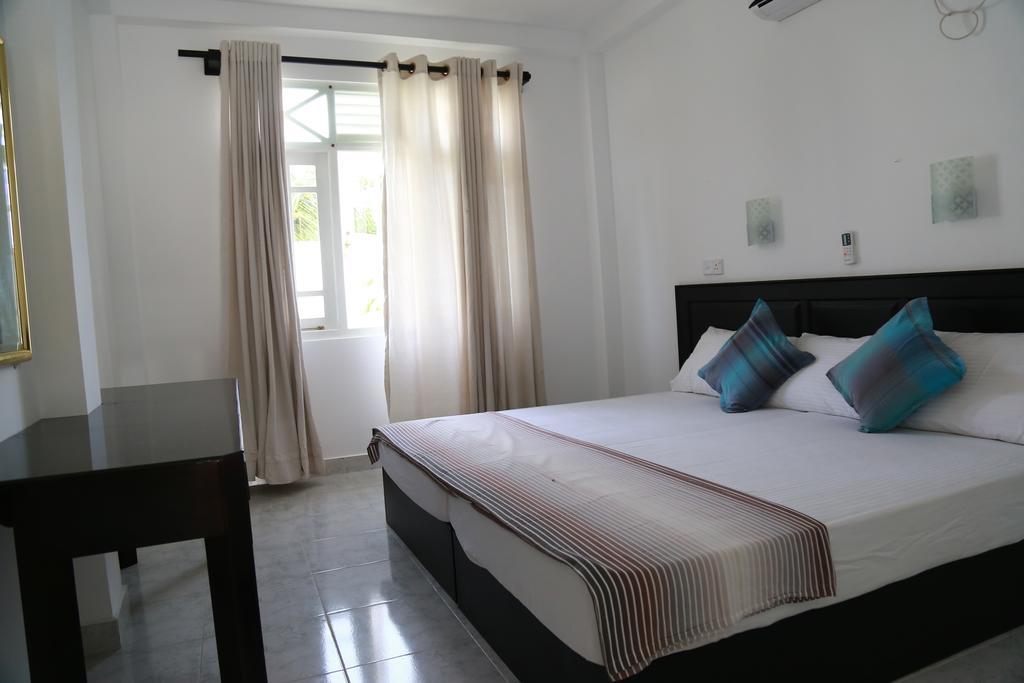 Hikka Nature Villa Hikkaduwa Buitenkant foto