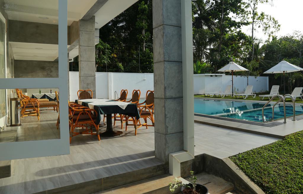 Hikka Nature Villa Hikkaduwa Buitenkant foto