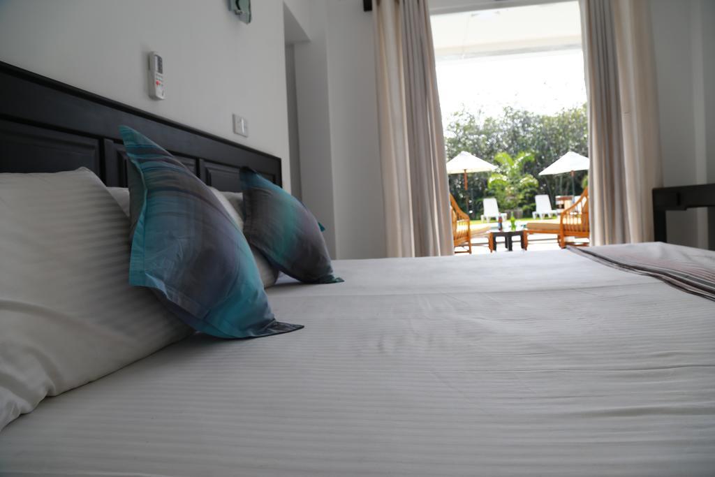 Hikka Nature Villa Hikkaduwa Buitenkant foto